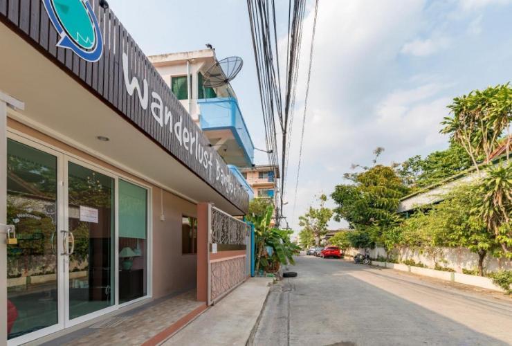 Wanderlust Bangkok Hostel Bagian luar foto